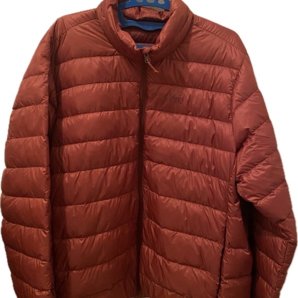 REI Other - REI Men's Rust Puffer Jacket- special edition